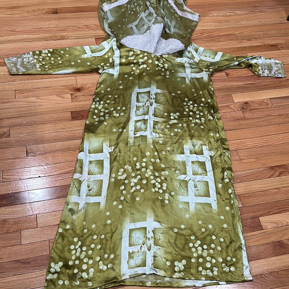 Pre-owned Butterfly kaftan dress from Dubai ❤️ - Picture 8 of 11